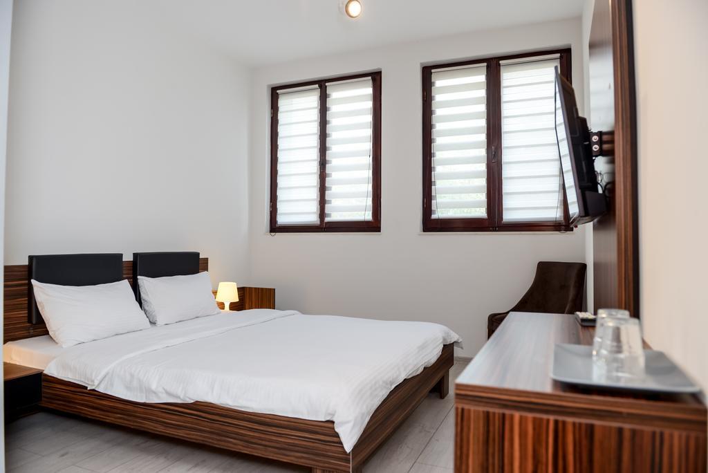 Luxe Stay Târgu-Mureş Buitenkant foto